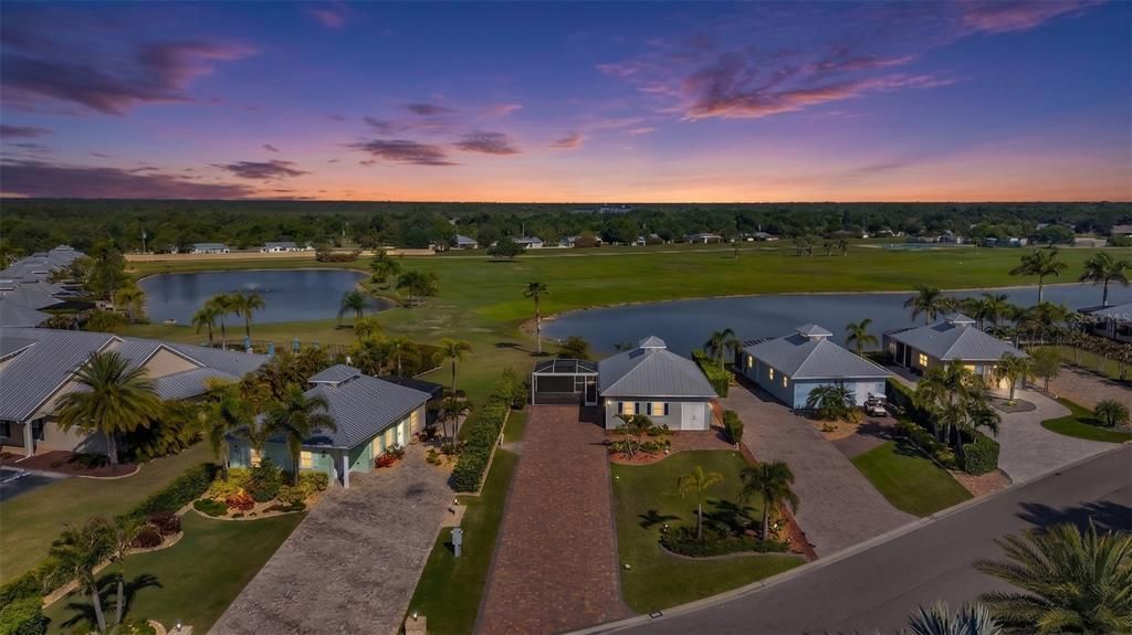 For Sale: $437,900 (1 beds, 1 baths, 1000 Square Feet)