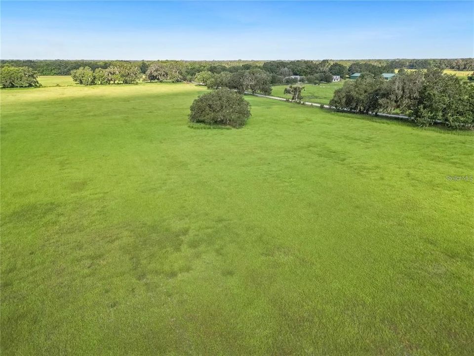En Venta: $450,000 (9.89 acres)