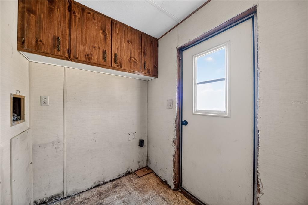 Activo con contrato: $249,000 (3 camas, 2 baños, 1248 Pies cuadrados)