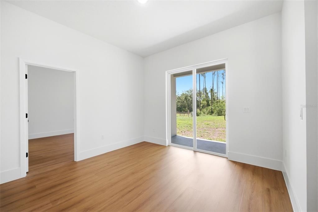 Active With Contract: $399,900 (4 beds, 2 baths, 1799 Square Feet)