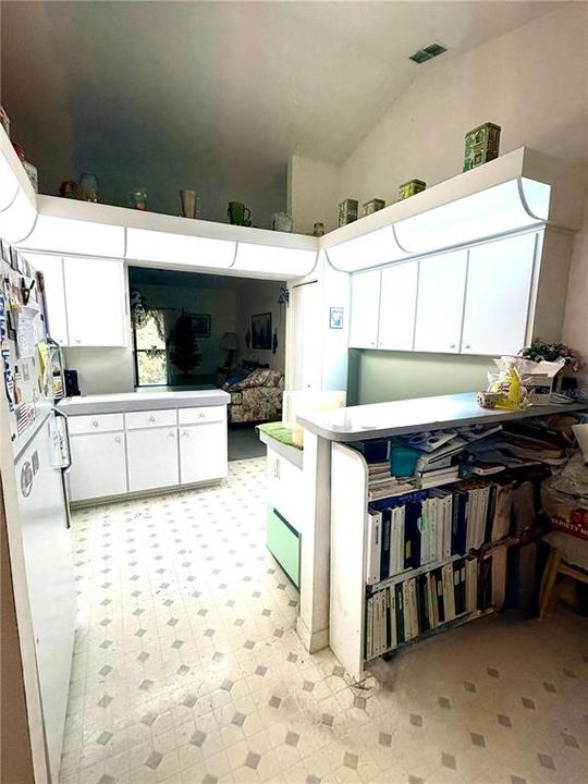Activo con contrato: $410,000 (3 camas, 2 baños, 1488 Pies cuadrados)