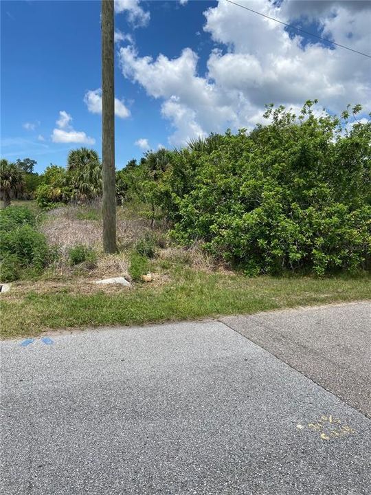На продажу: $15,000 (0.23 acres)