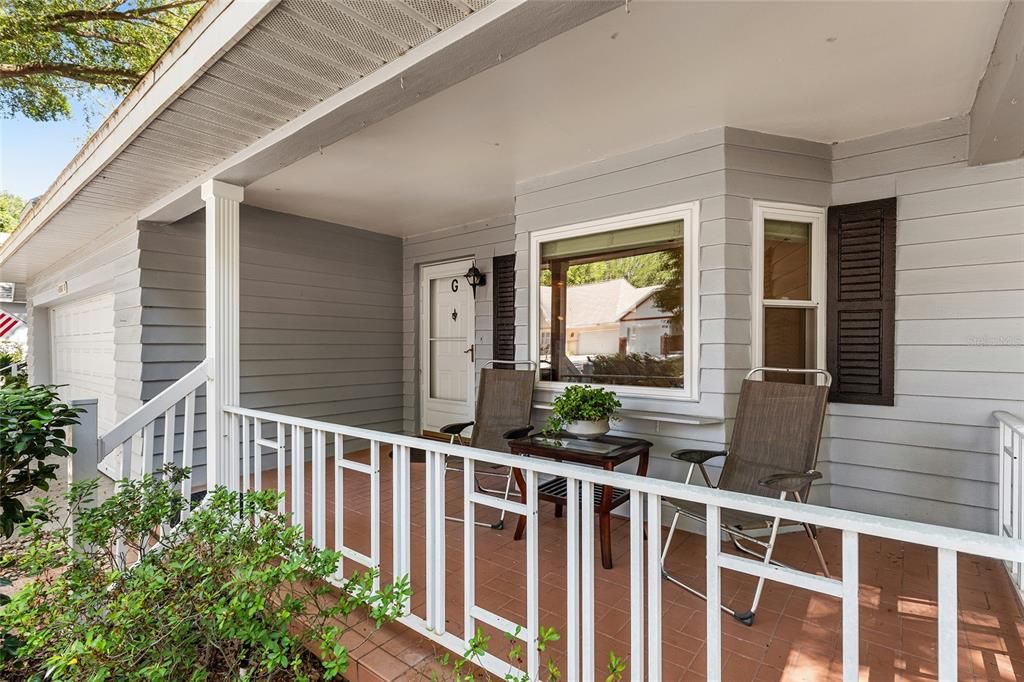 Active With Contract: $189,900 (2 beds, 2 baths, 1887 Square Feet)