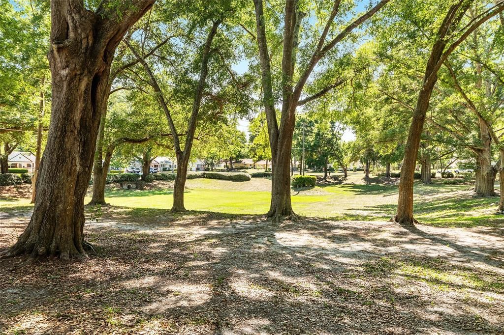 Active With Contract: $189,900 (2 beds, 2 baths, 1887 Square Feet)