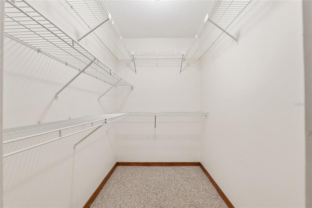 Active With Contract: $189,900 (2 beds, 2 baths, 1887 Square Feet)