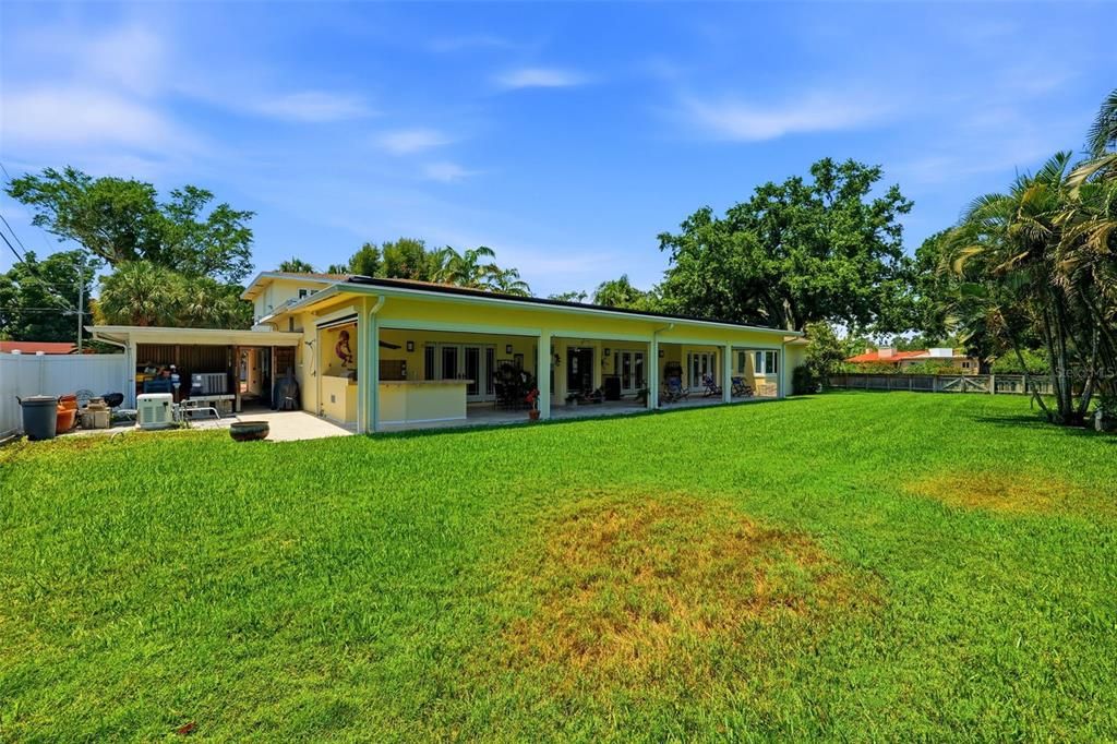 For Sale: $1,320,000 (4 beds, 4 baths, 3836 Square Feet)