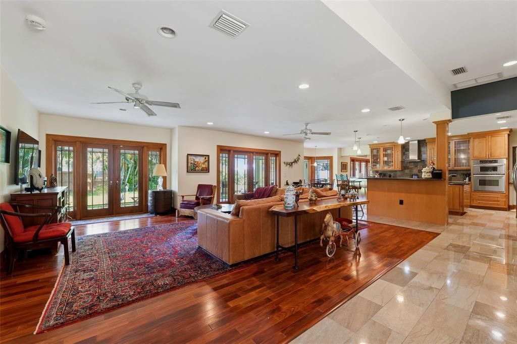 For Sale: $1,320,000 (4 beds, 4 baths, 3836 Square Feet)