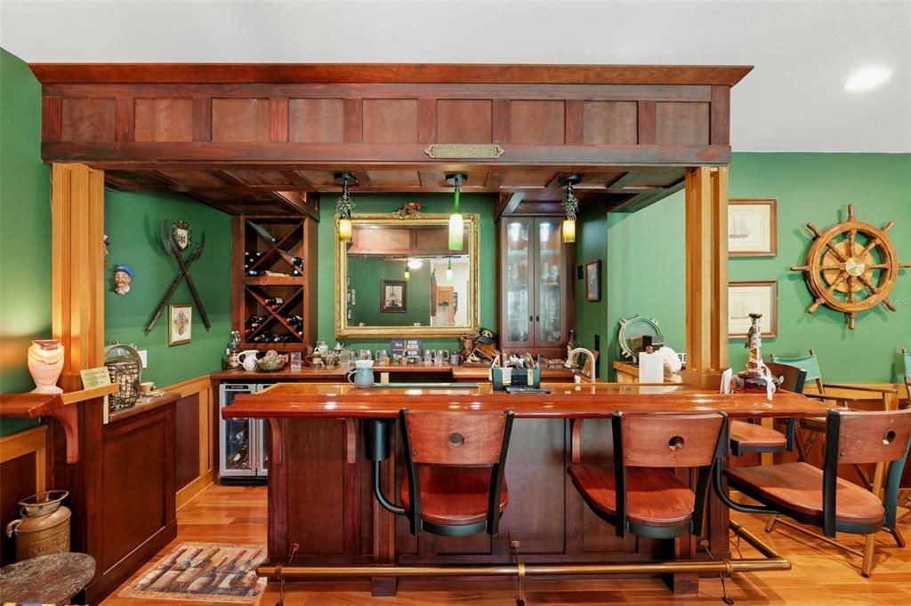 For Sale: $1,320,000 (4 beds, 4 baths, 3836 Square Feet)