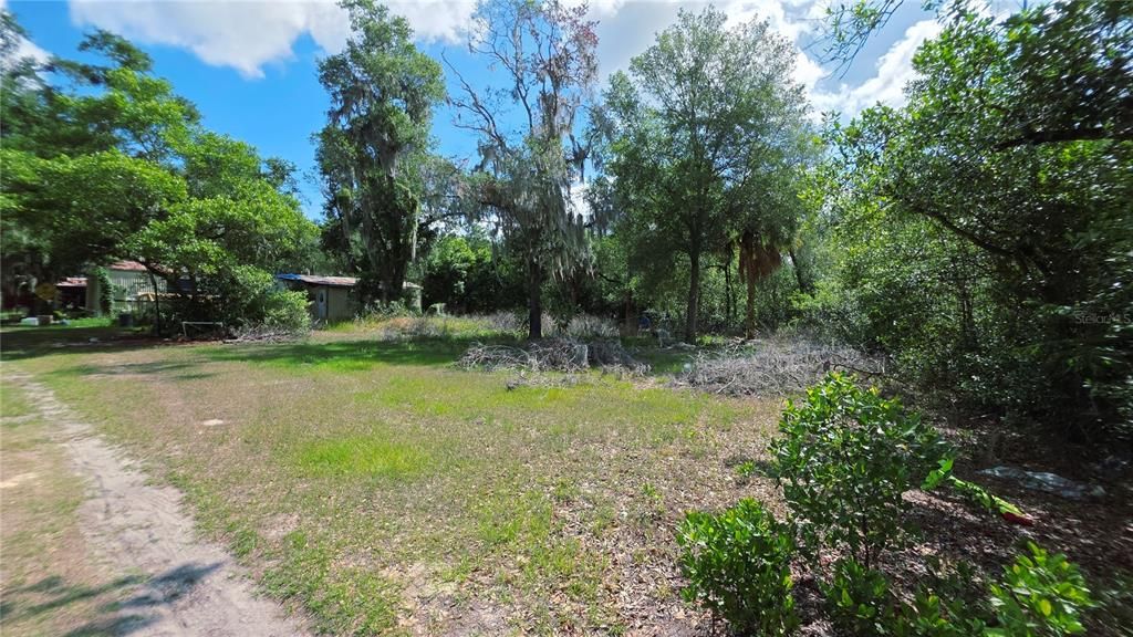 Active With Contract: $175,000 (2.52 acres)