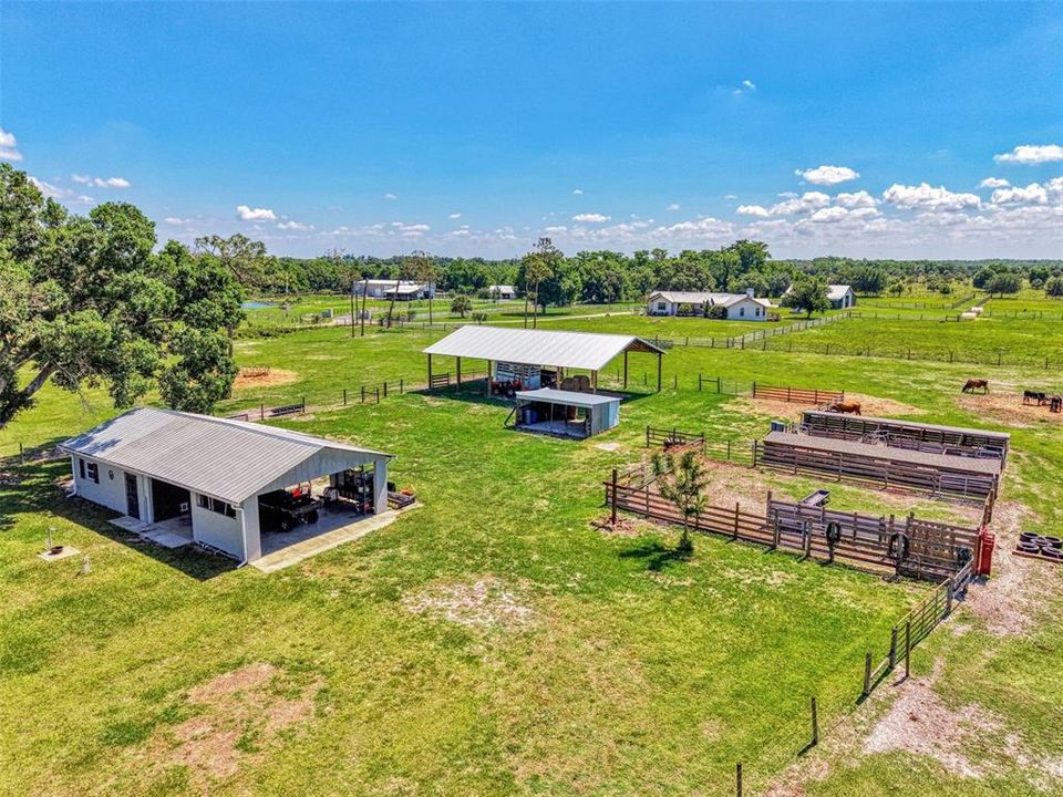 На продажу: $995,900 (4 спален, 2 ванн, 2301 Квадратных фут)