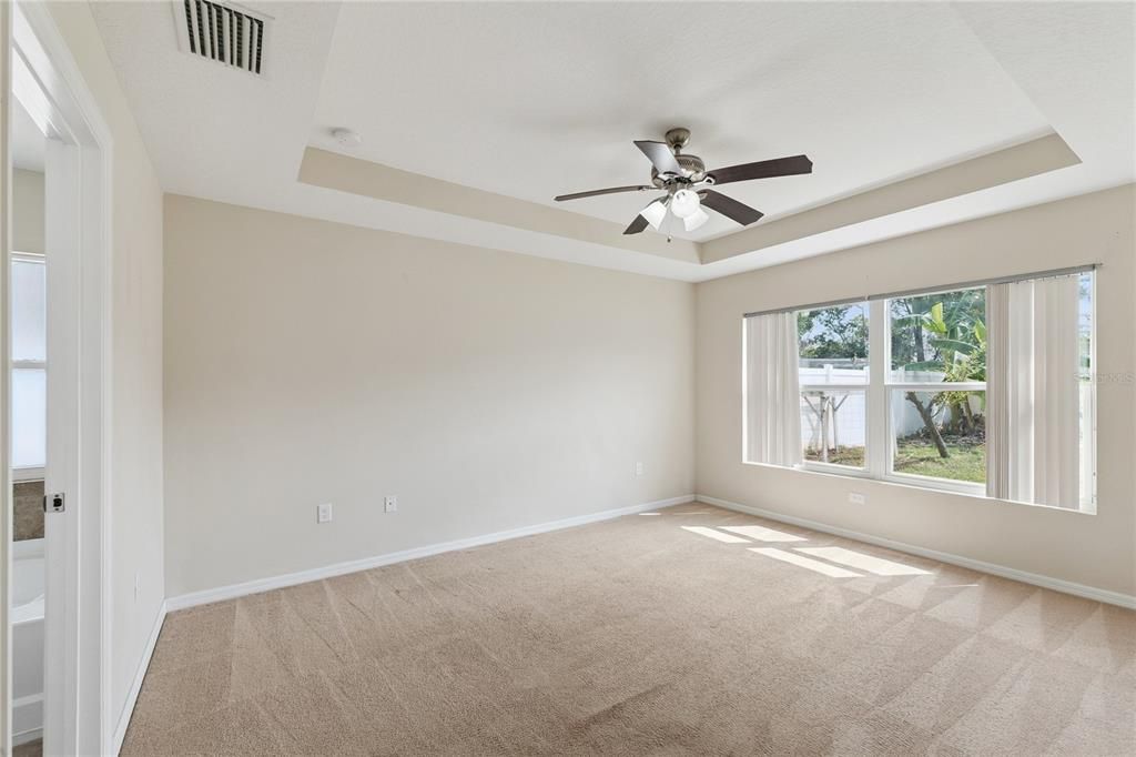 Active With Contract: $349,000 (4 beds, 2 baths, 1789 Square Feet)