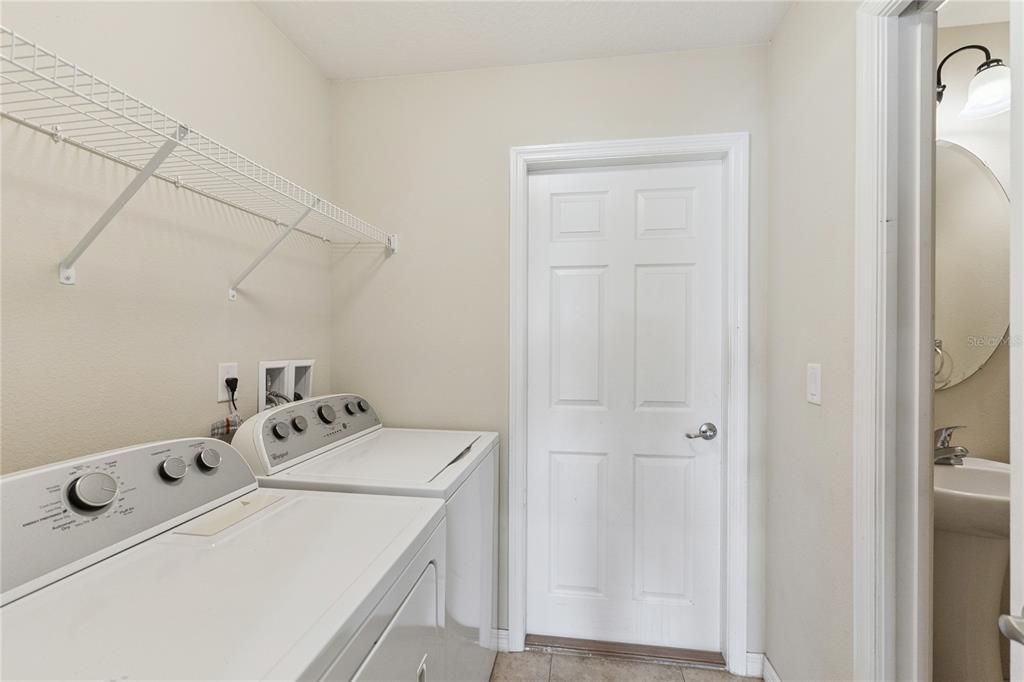 Active With Contract: $349,000 (4 beds, 2 baths, 1789 Square Feet)