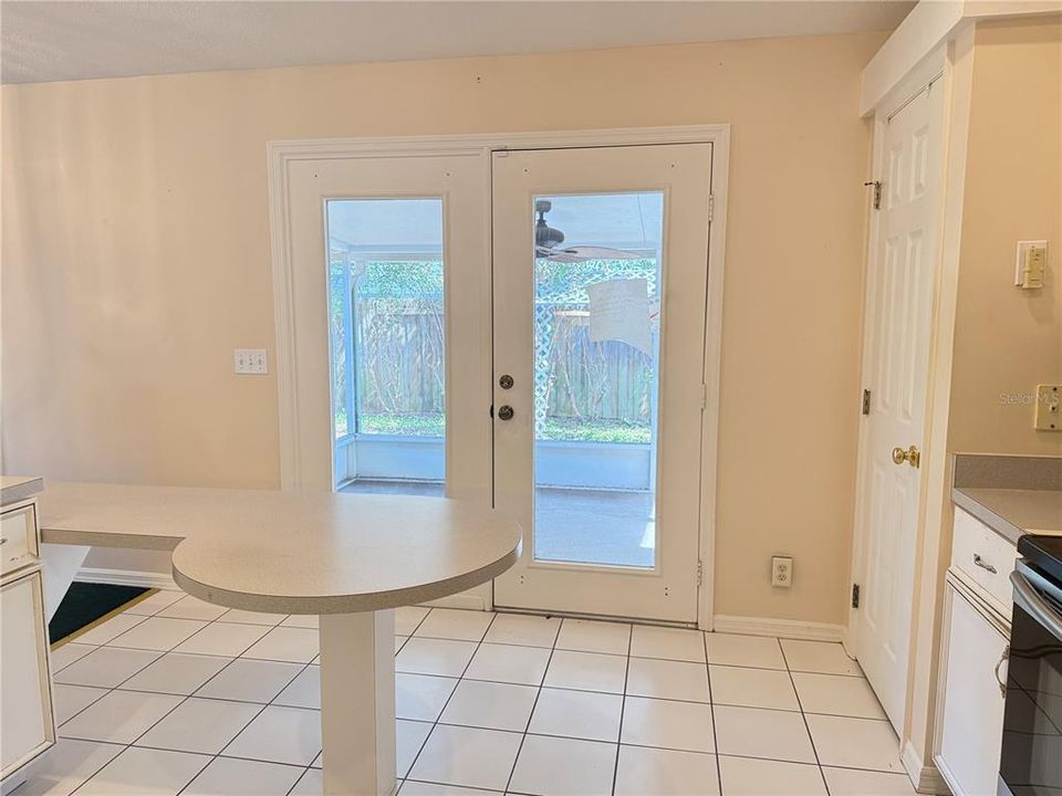 En Venta: $245,000 (3 camas, 2 baños, 1428 Pies cuadrados)