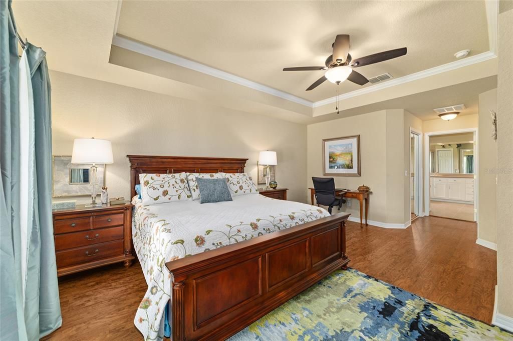 For Sale: $524,499 (4 beds, 3 baths, 2562 Square Feet)