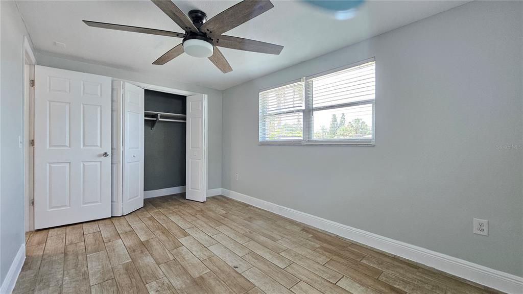 For Rent: $1,750 (2 beds, 1 baths, 806 Square Feet)