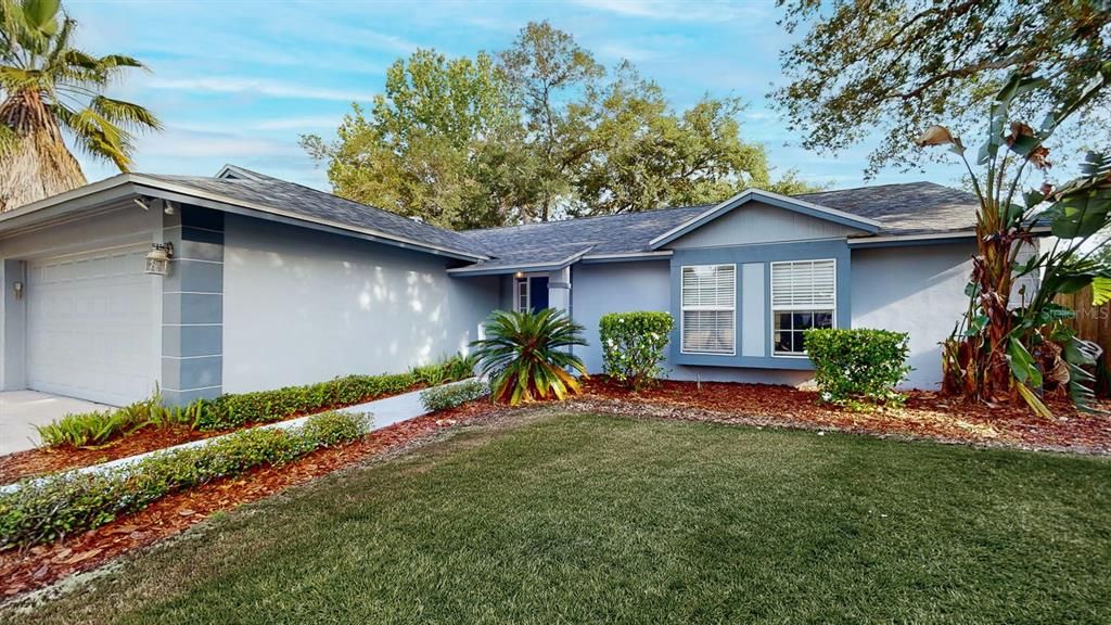 For Sale: $395,000 (3 beds, 2 baths, 1300 Square Feet)