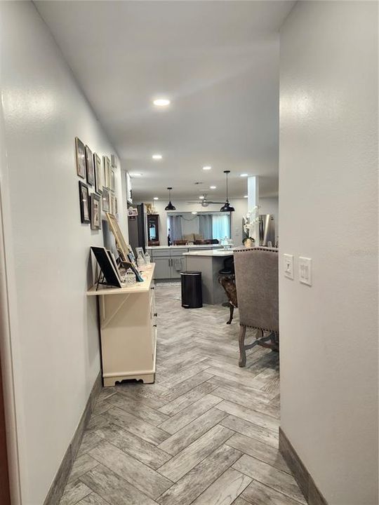 For Sale: $399,900 (3 beds, 2 baths, 1702 Square Feet)