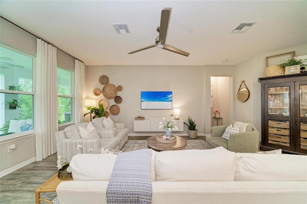 For Sale: $569,000 (4 beds, 2 baths, 2319 Square Feet)