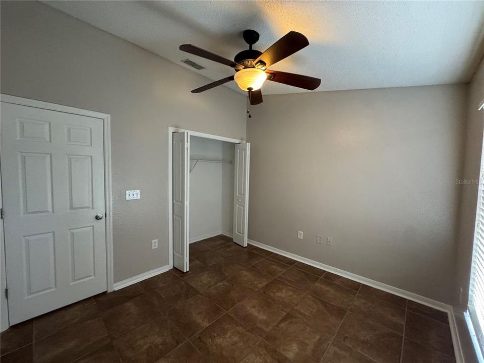 Active With Contract: $234,900 (3 beds, 2 baths, 1240 Square Feet)