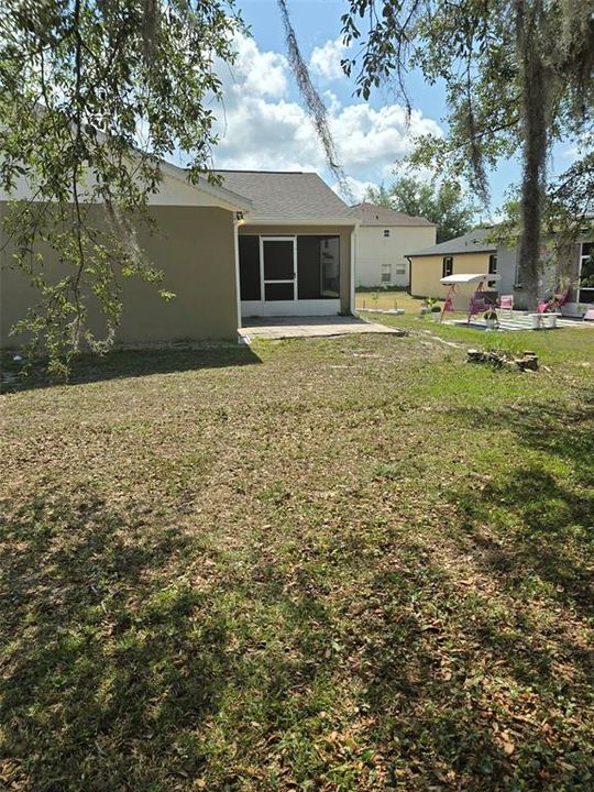 Active With Contract: $234,900 (3 beds, 2 baths, 1240 Square Feet)