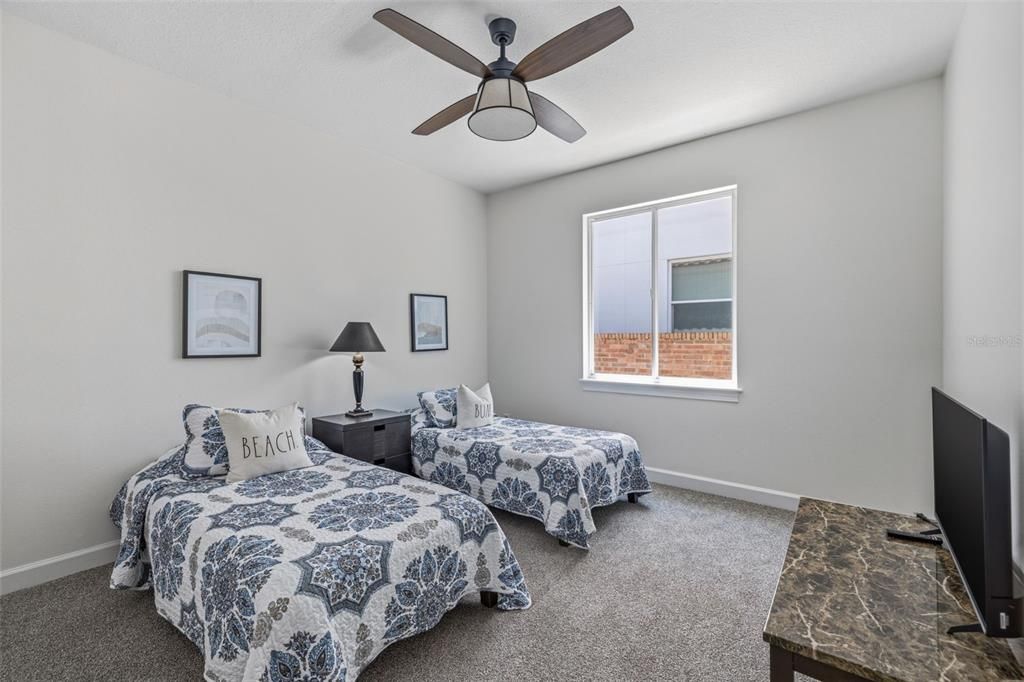 Active With Contract: $2,000,000 (4 beds, 3 baths, 4127 Square Feet)