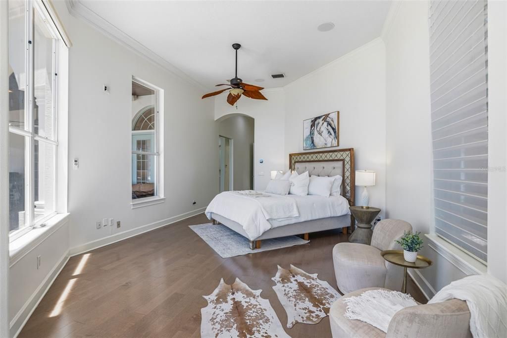 Active With Contract: $2,000,000 (4 beds, 3 baths, 4127 Square Feet)