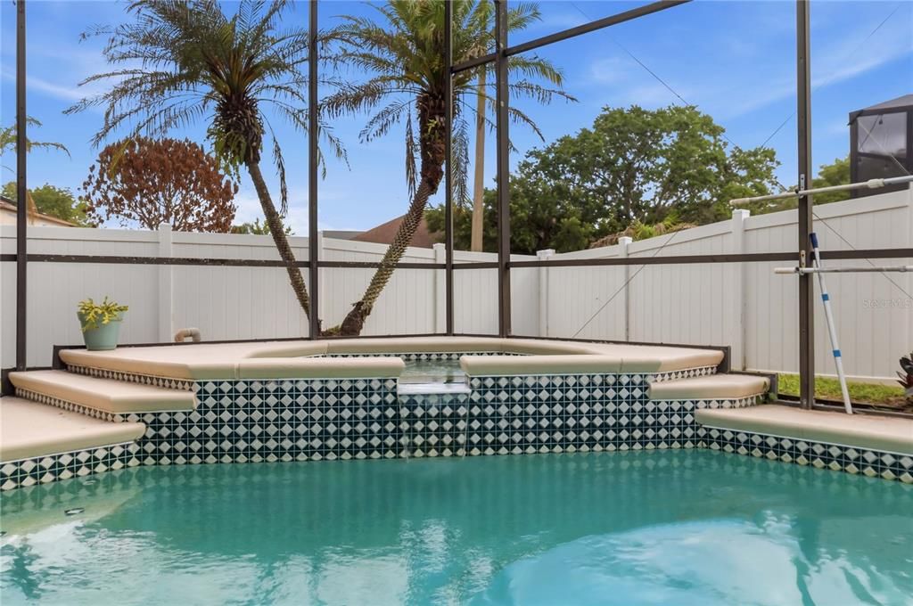 Active With Contract: $445,000 (4 beds, 2 baths, 1952 Square Feet)