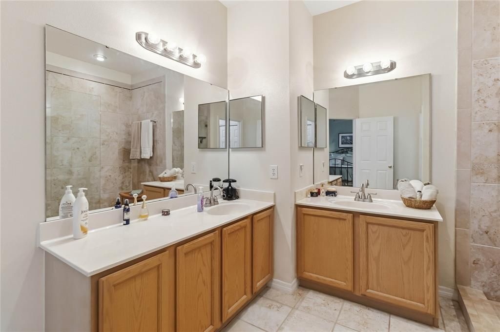 Active With Contract: $445,000 (4 beds, 2 baths, 1952 Square Feet)