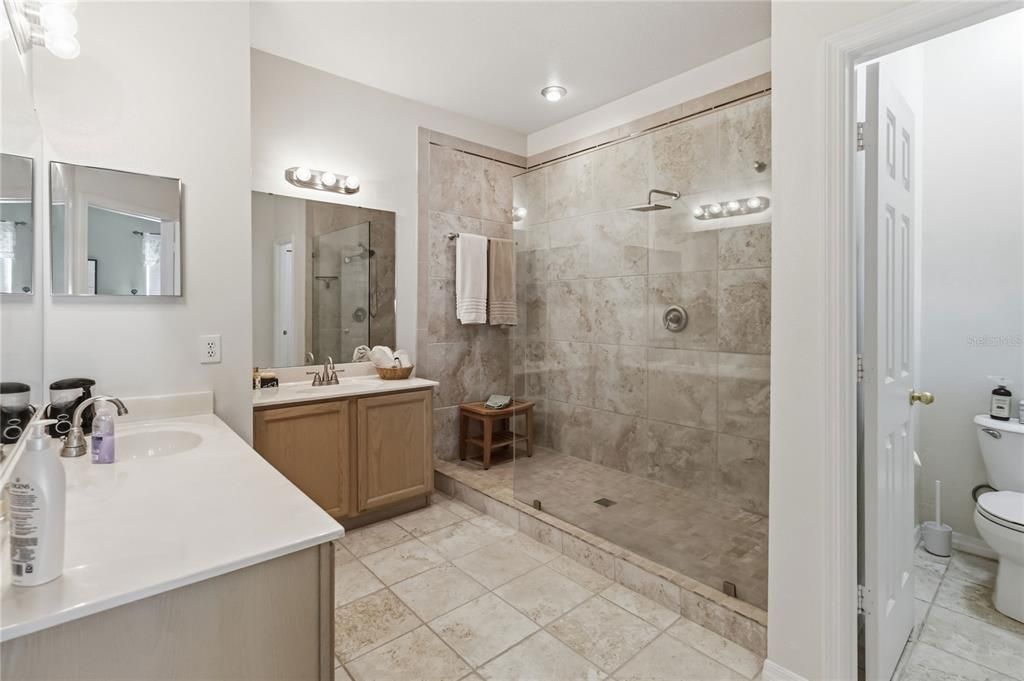 Active With Contract: $445,000 (4 beds, 2 baths, 1952 Square Feet)