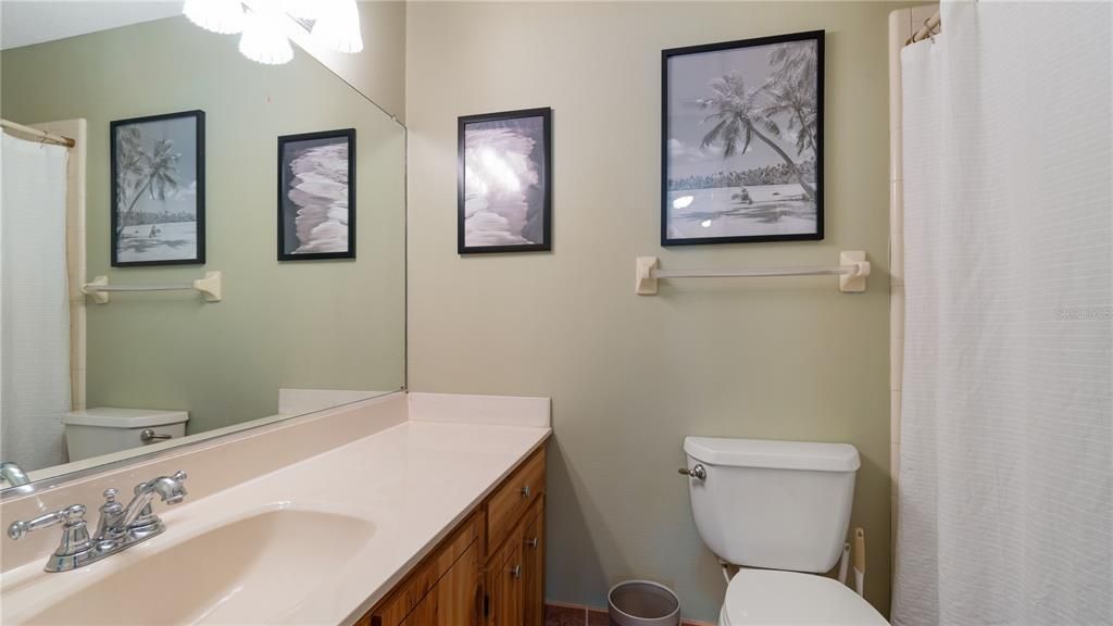 For Sale: $379,900 (3 beds, 3 baths, 2079 Square Feet)