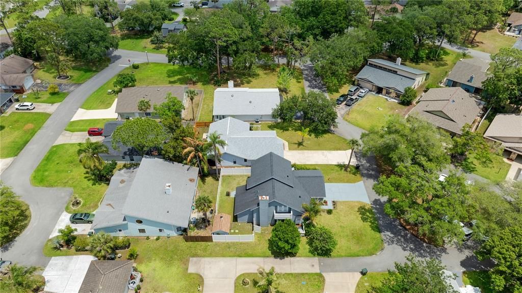For Sale: $379,900 (3 beds, 3 baths, 2079 Square Feet)