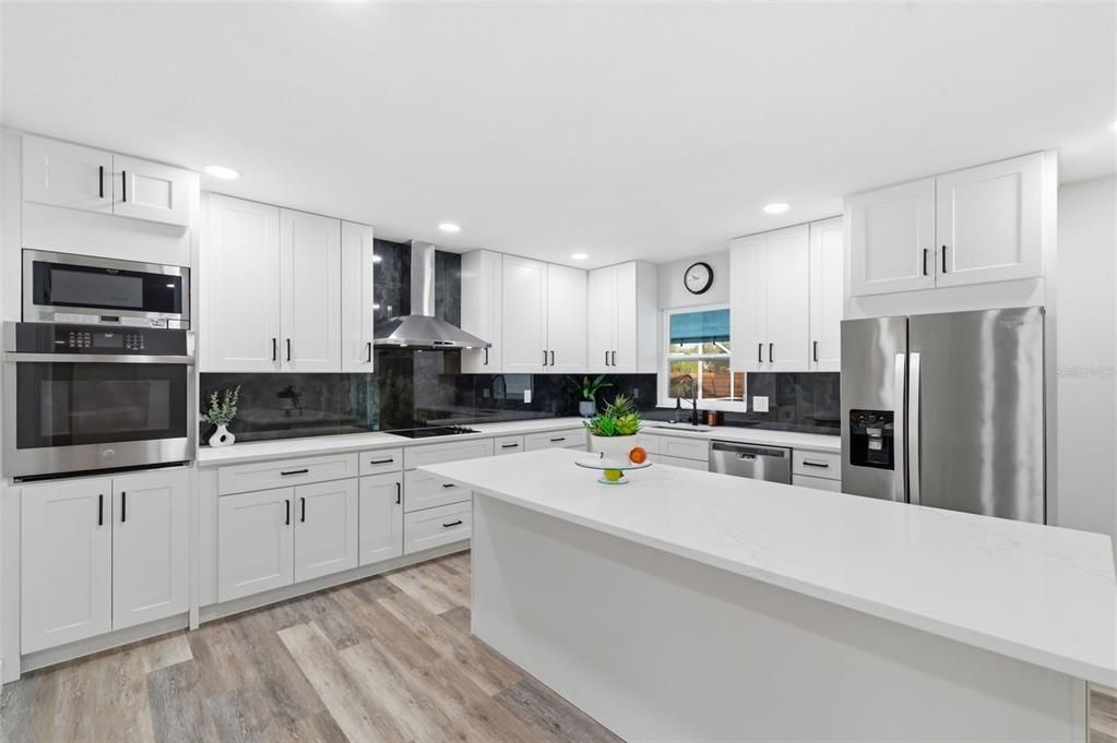 En Venta: $615,000 (5 camas, 3 baños, 2284 Pies cuadrados)