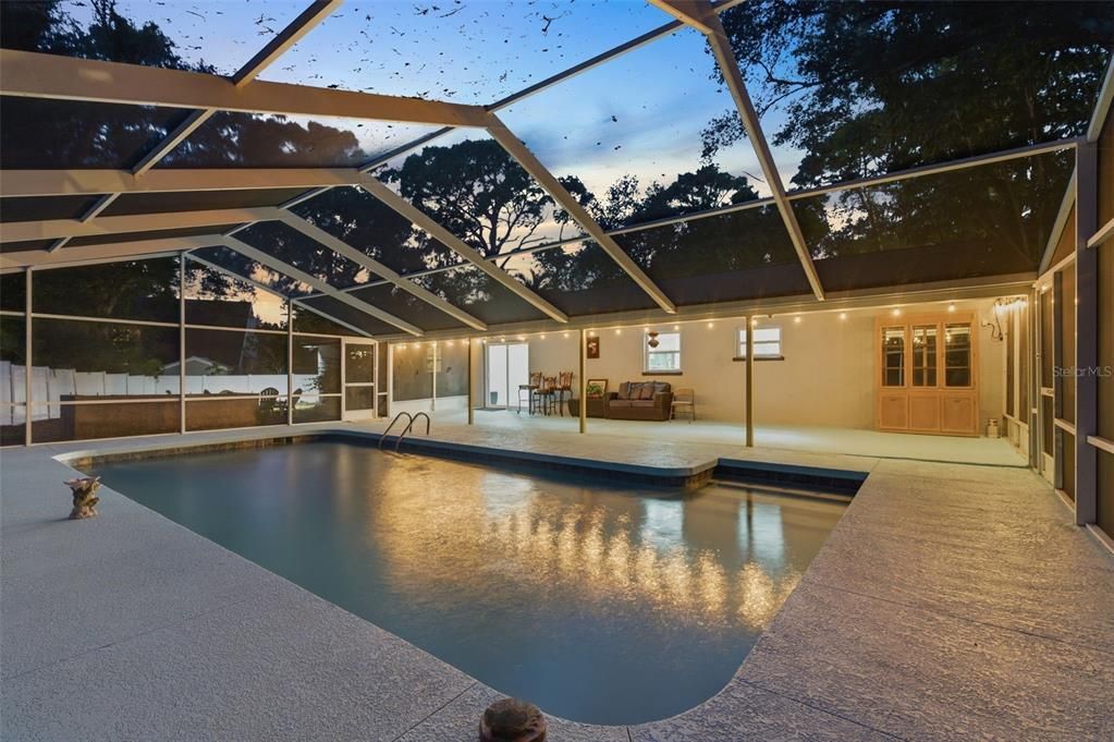 En Venta: $615,000 (5 camas, 3 baños, 2284 Pies cuadrados)