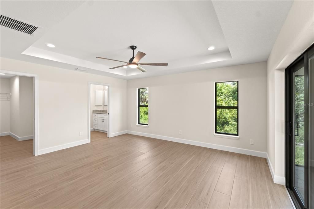 Active With Contract: $455,000 (3 beds, 2 baths, 1752 Square Feet)