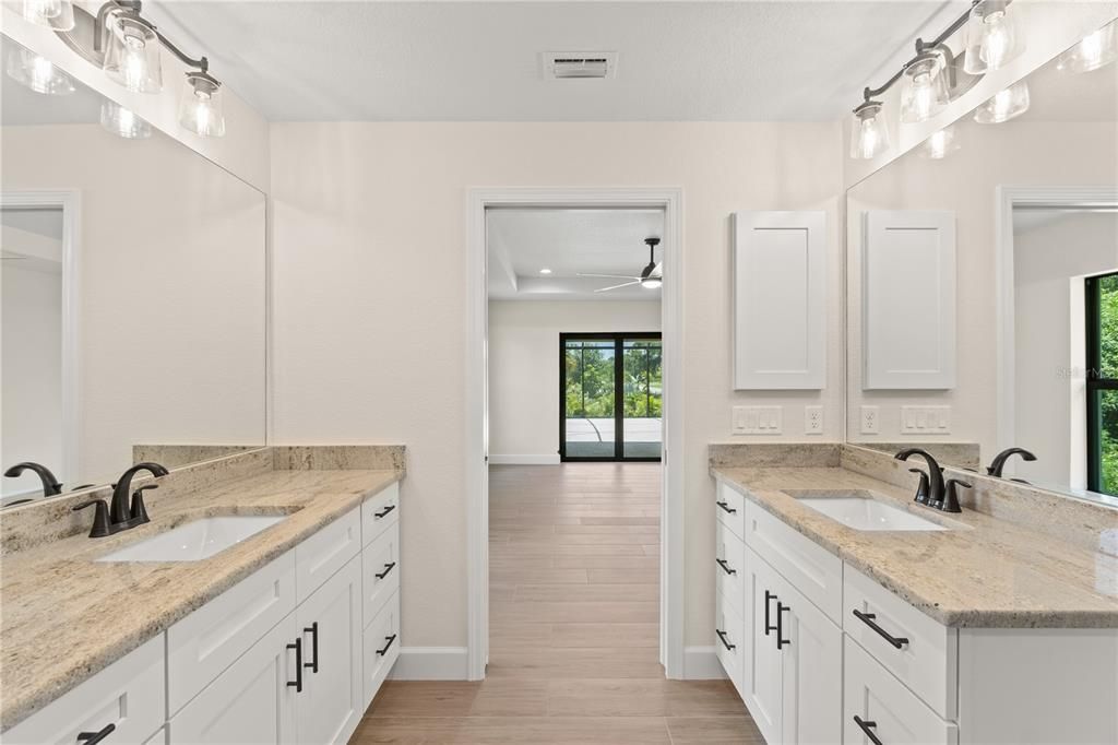 Active With Contract: $455,000 (3 beds, 2 baths, 1752 Square Feet)