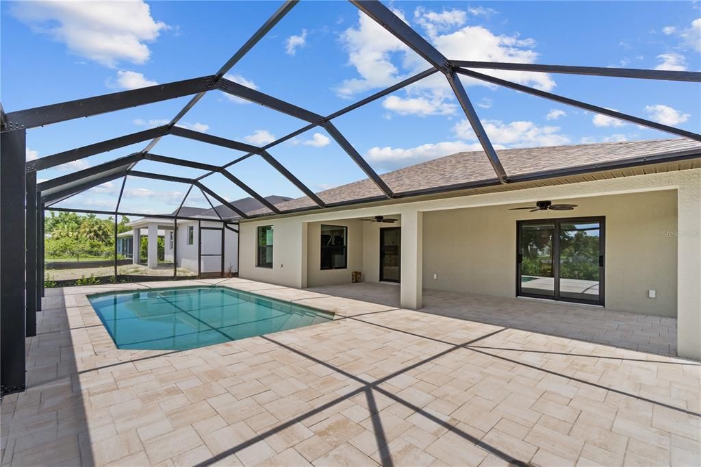 Active With Contract: $455,000 (3 beds, 2 baths, 1752 Square Feet)