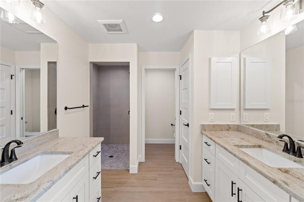 Active With Contract: $455,000 (3 beds, 2 baths, 1752 Square Feet)