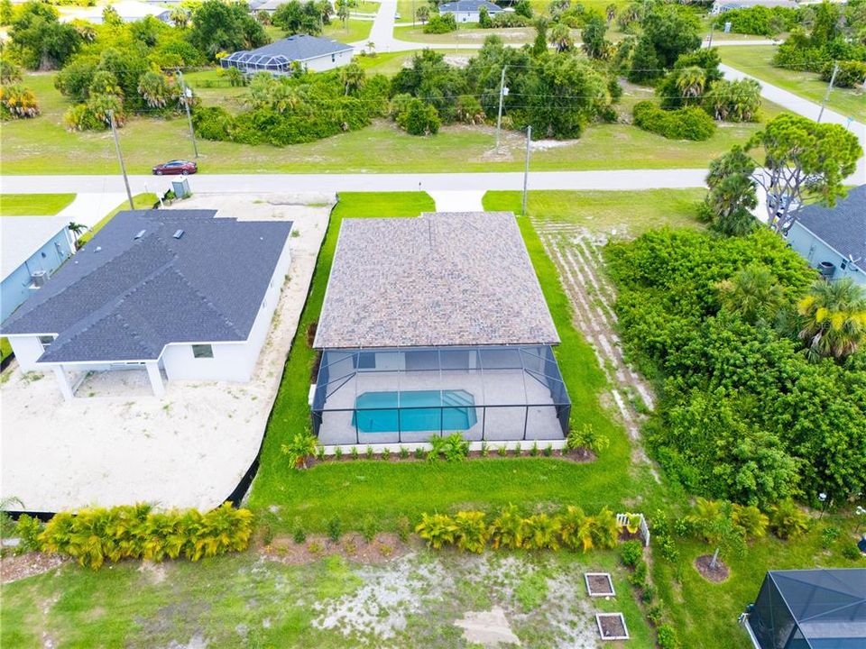 Active With Contract: $455,000 (3 beds, 2 baths, 1752 Square Feet)