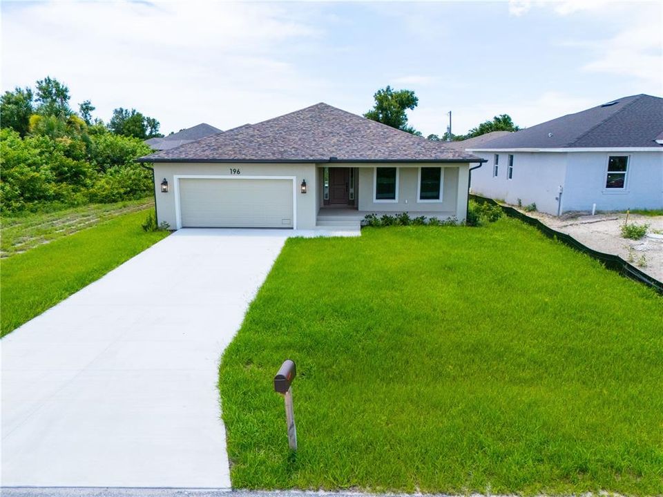 Active With Contract: $455,000 (3 beds, 2 baths, 1752 Square Feet)