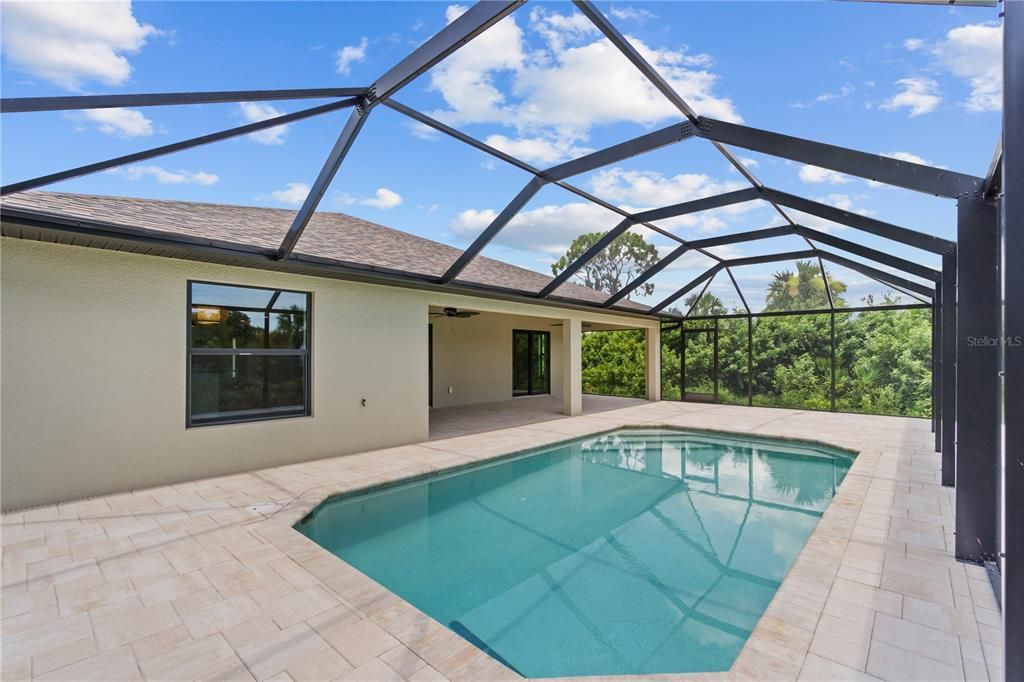 Active With Contract: $455,000 (3 beds, 2 baths, 1752 Square Feet)