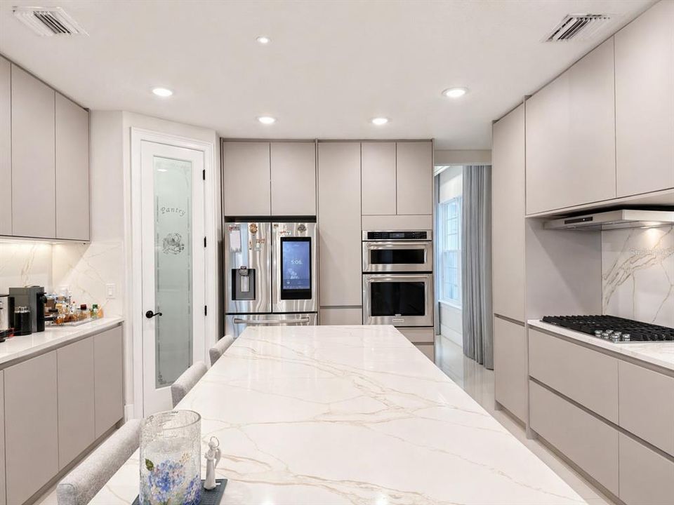 Active With Contract: $1,650,000 (5 beds, 5 baths, 4329 Square Feet)