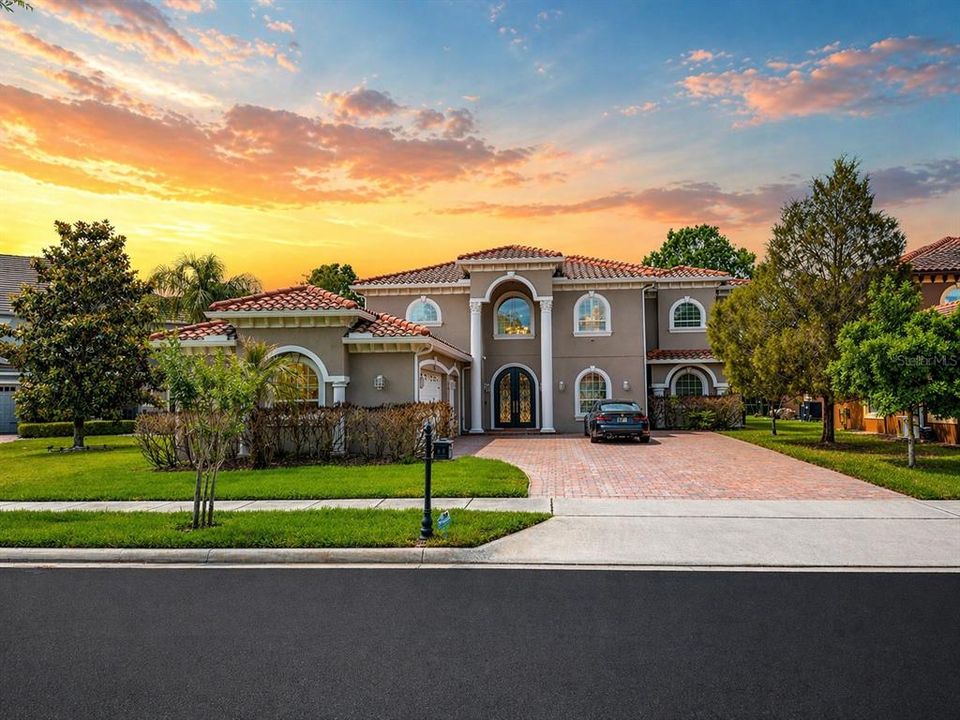 Active With Contract: $1,650,000 (5 beds, 5 baths, 4329 Square Feet)