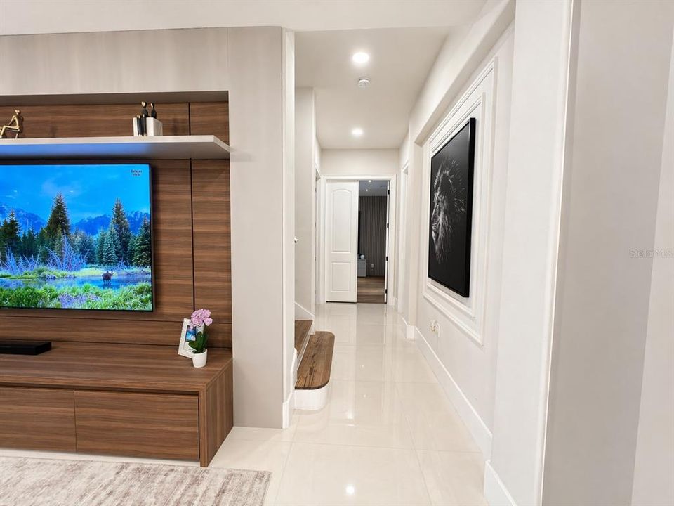 Active With Contract: $1,650,000 (5 beds, 5 baths, 4329 Square Feet)