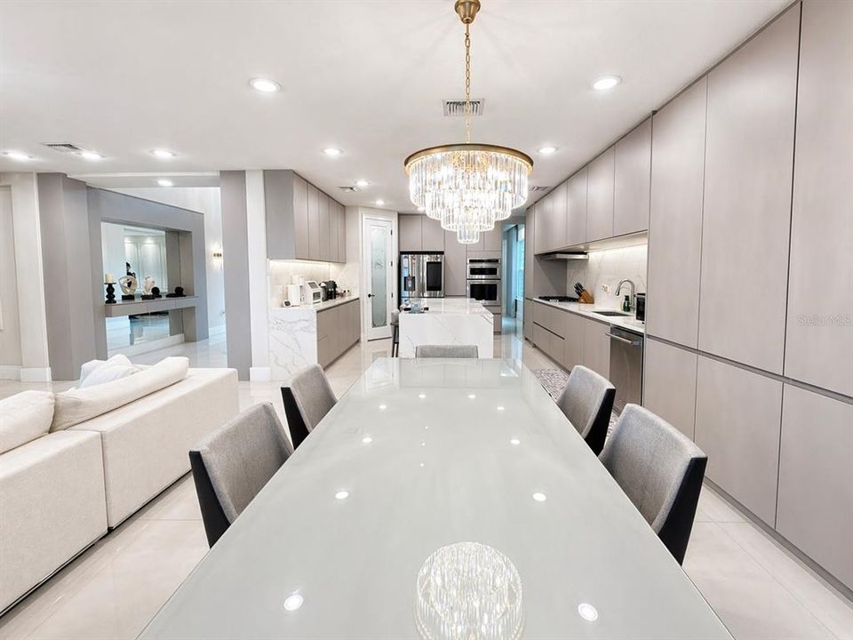 Active With Contract: $1,650,000 (5 beds, 5 baths, 4329 Square Feet)