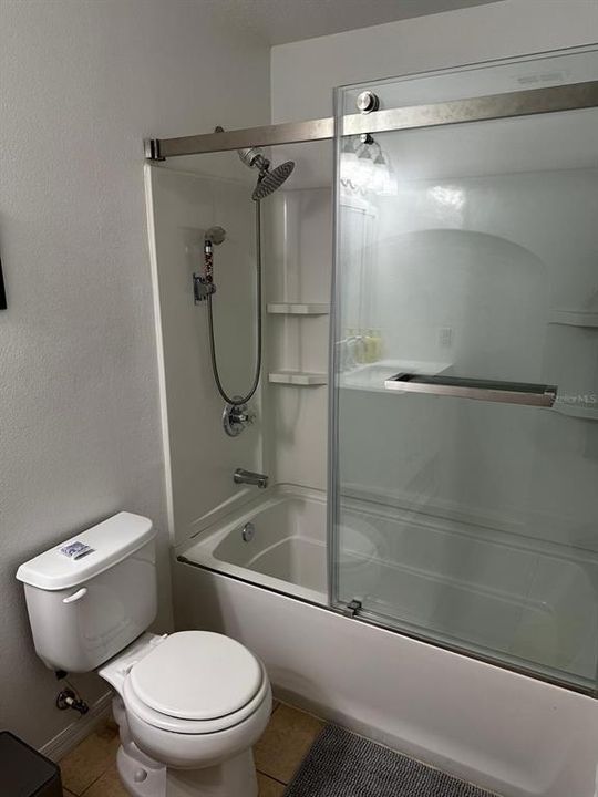 На продажу: $340,000 (3 спален, 3 ванн, 1312 Квадратных фут)