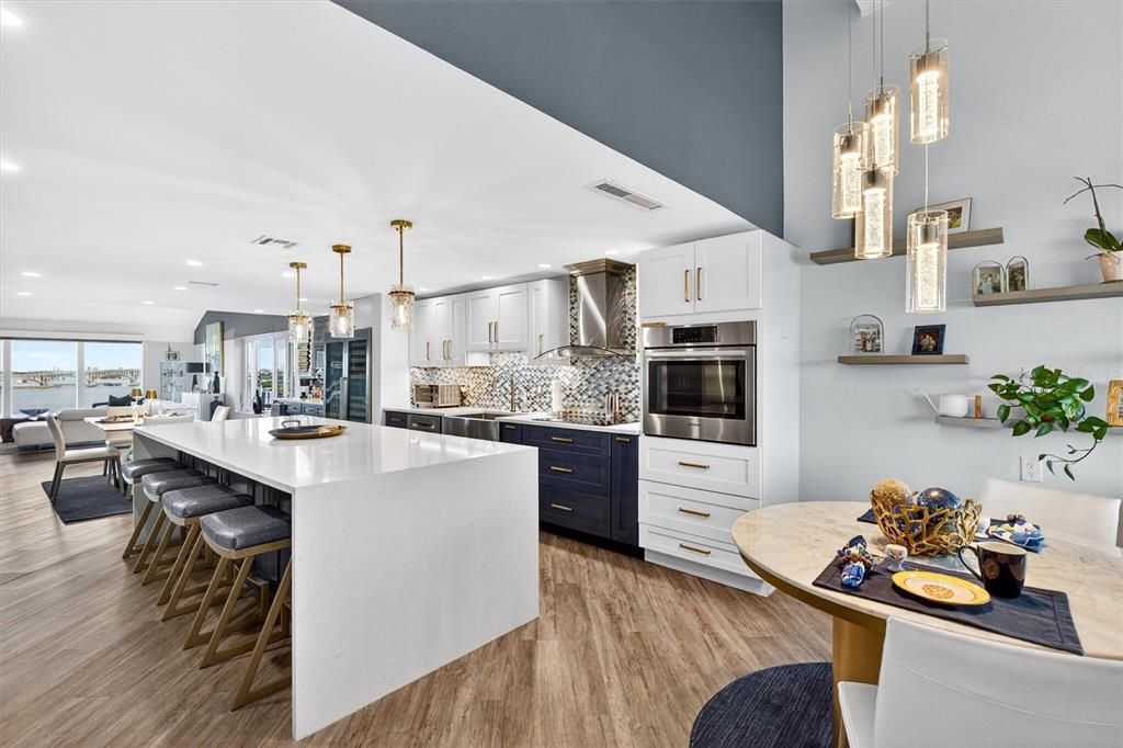 For Sale: $1,350,000 (3 beds, 3 baths, 2822 Square Feet)