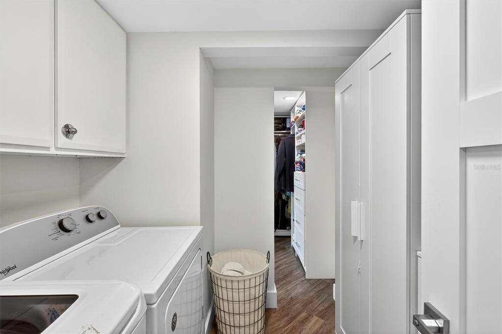 For Sale: $1,350,000 (3 beds, 3 baths, 2822 Square Feet)