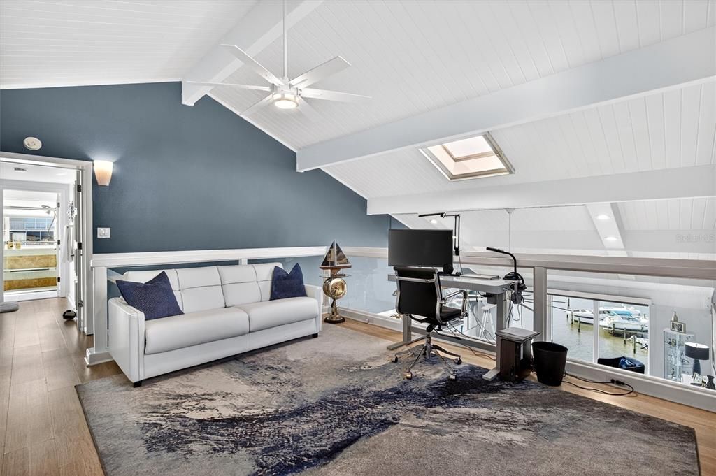 For Sale: $1,350,000 (3 beds, 3 baths, 2822 Square Feet)