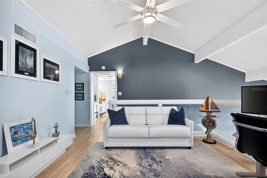 For Sale: $1,350,000 (3 beds, 3 baths, 2822 Square Feet)