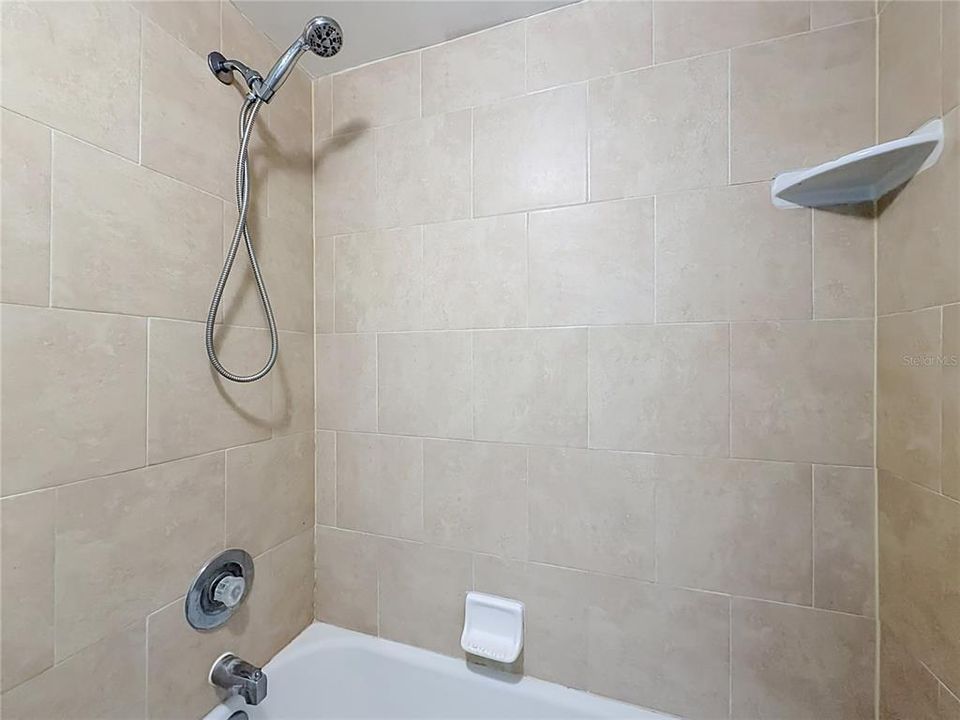 На продажу: $84,900 (1 спален, 1 ванн, 642 Квадратных фут)